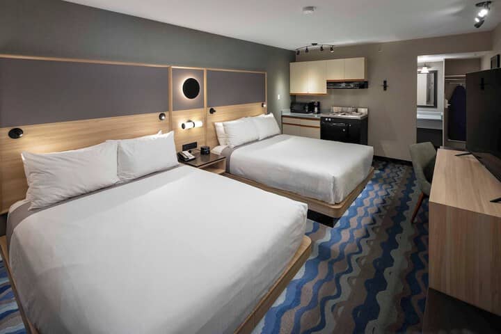 Room 16 of 57